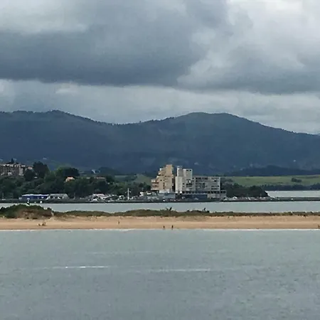 아파트 Espectaculares Vistas A La Bahia De Santander 페드레냐